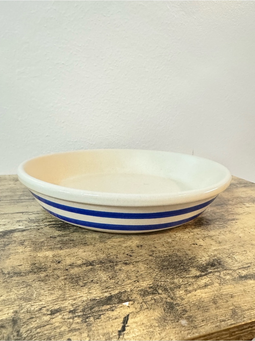 Robinson Ransbottom Pottery Blue Stripe Pie Plate | RRP Roseville Ohio USA - Picture 8 of 9